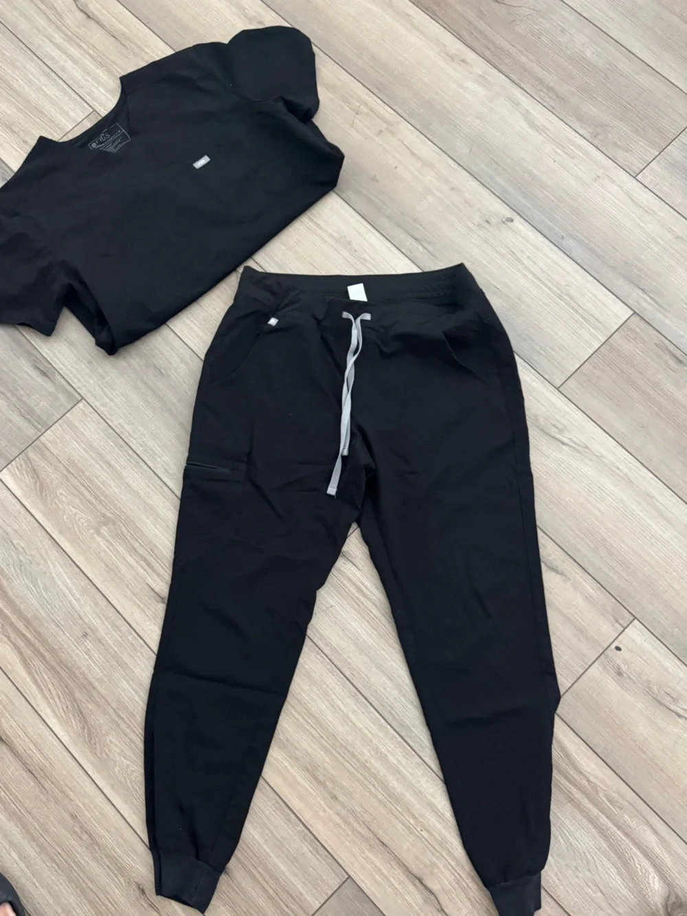 Men FIGS Black Jogger set